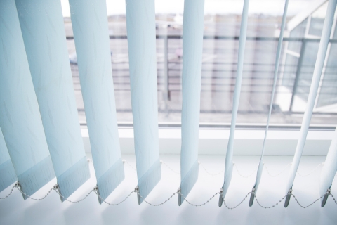 Stores Bandes Verticales